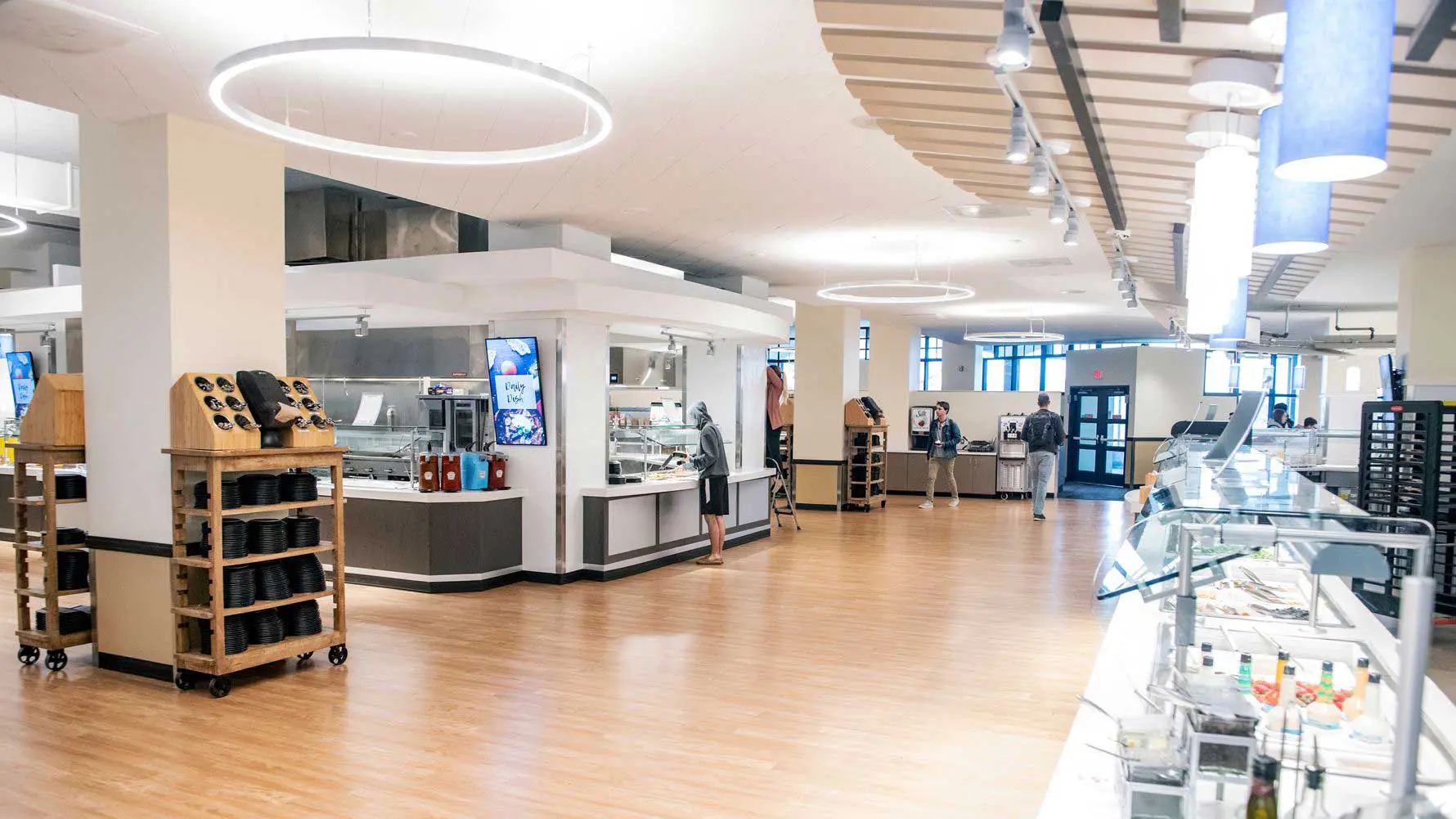 Cafe Evansdale serving line
